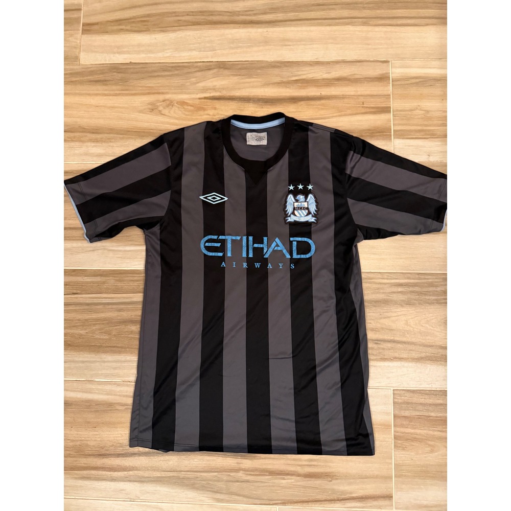 Umbro‎ Manchester City 2011-12 Away Jersey Kun Aguero 16 Black Grey Mens Large